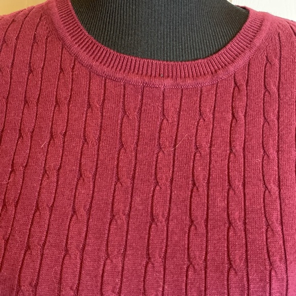 Kim Rogers Cable Knit Crewneck Sweater Berry Color Sz L NWT - Picture 2 of 6